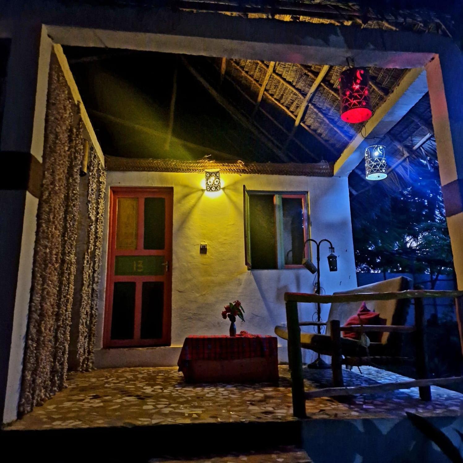 Fontaine Garden Village Bwejuu Esterno foto